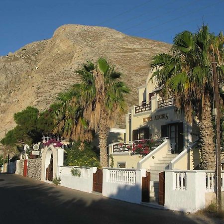 Hotel Adonis (Adults Only) Kamári Dış mekan fotoğraf